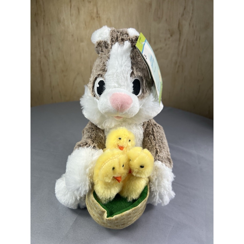 NWT Animated Singing Easter Bunny Basket of Chicks Sings & Dances Rocking Robin